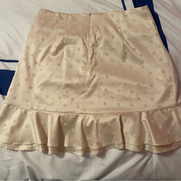 Boutique Skirt! - Picture 2 of 3